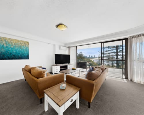 01_unit_70_45_hayle_street_burleigh_heads_queensland_4220