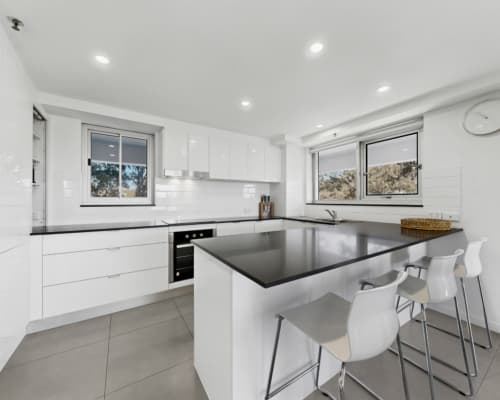 10_unit_3_45_hayle_street_burleigh_heads_queensland_4220