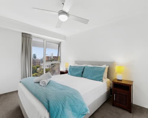 10_unit_70_45_hayle_street_burleigh_heads_queensland_4220