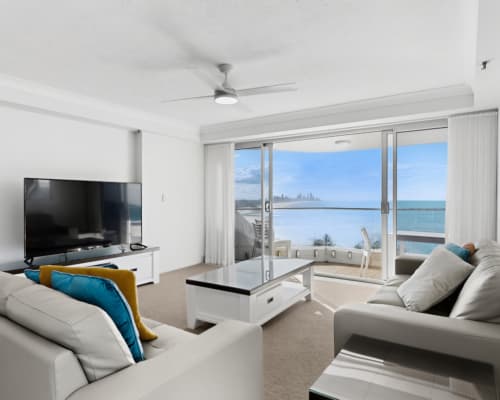 11_unit_115_45_hayle_street_burleigh_heads_queensland_4220