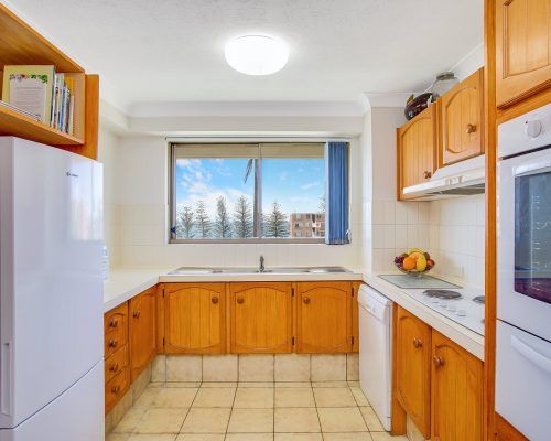 1bed-standard-gold-coast5