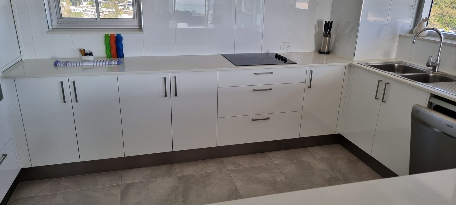 All Gemini Court Apartments are self contained units including a full kitchen