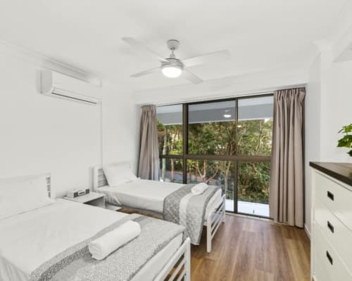 burleigh-heads-beachfront-accommodation (2)